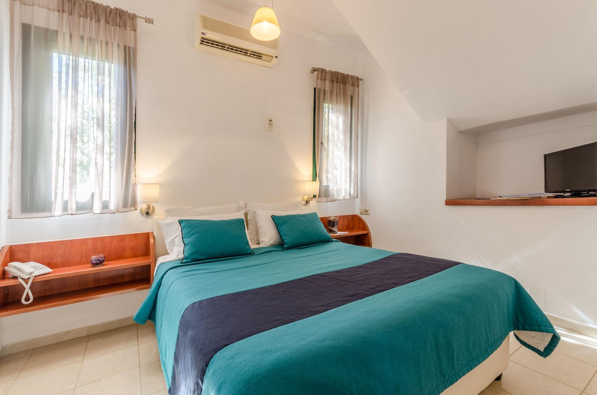 Pela Mare Hotel Agia Pelagia Dış mekan fotoğraf